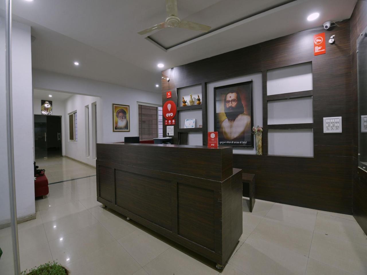 Oyo 9969 Hotel Kshipra Dham Ujjain Exterior photo