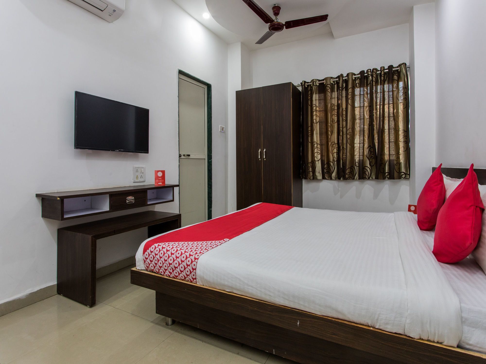Oyo 9969 Hotel Kshipra Dham Ujjain Exterior photo