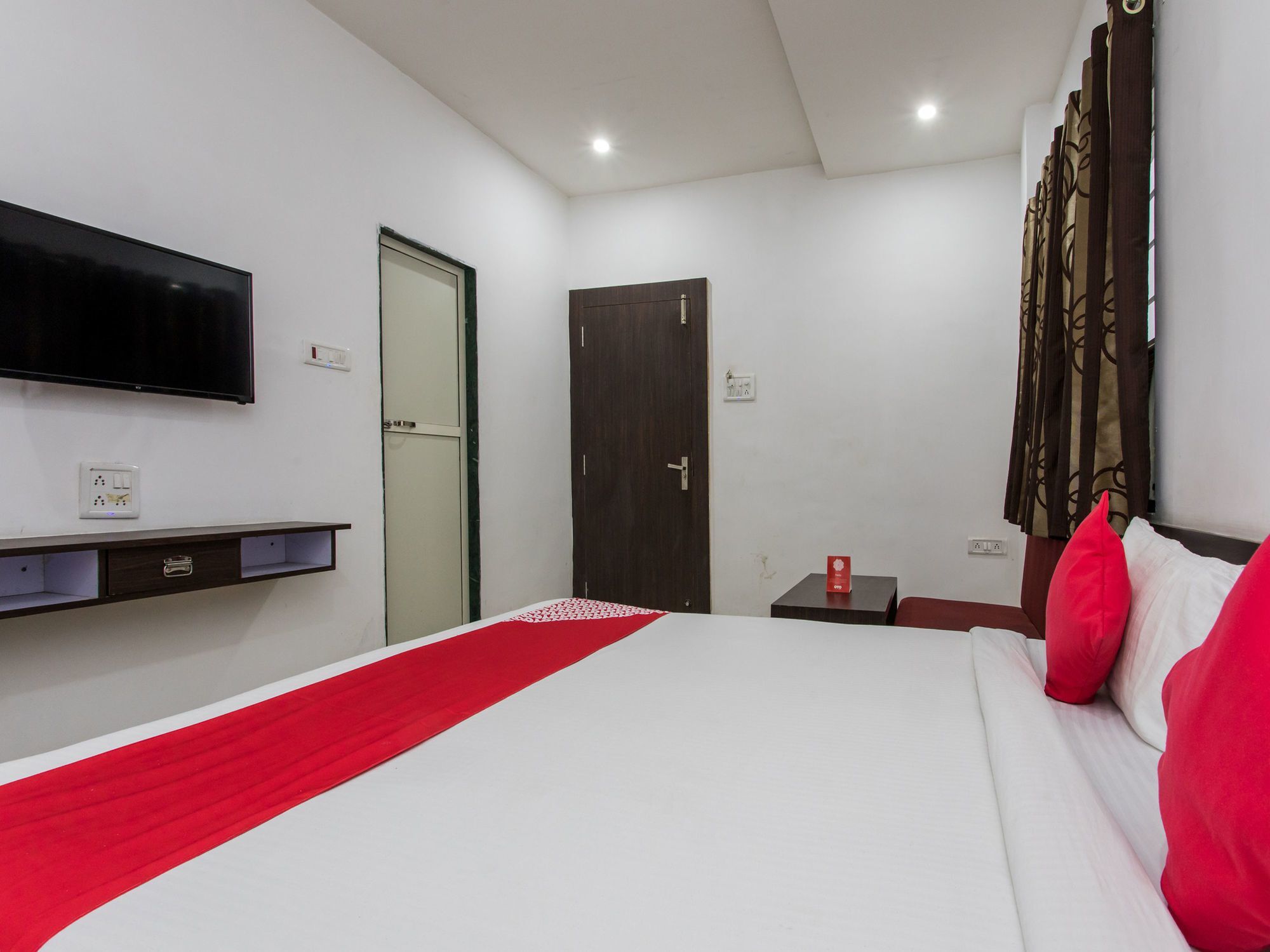 Oyo 9969 Hotel Kshipra Dham Ujjain Exterior photo
